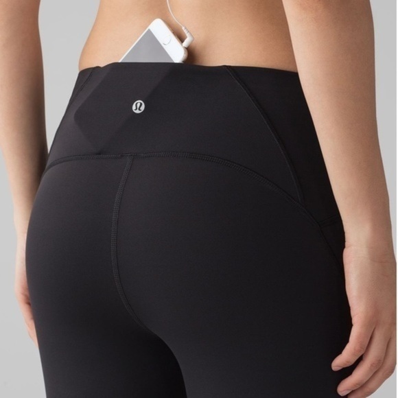 Lululemon Train Times Crop (17")
Black - Picture 4 of 11